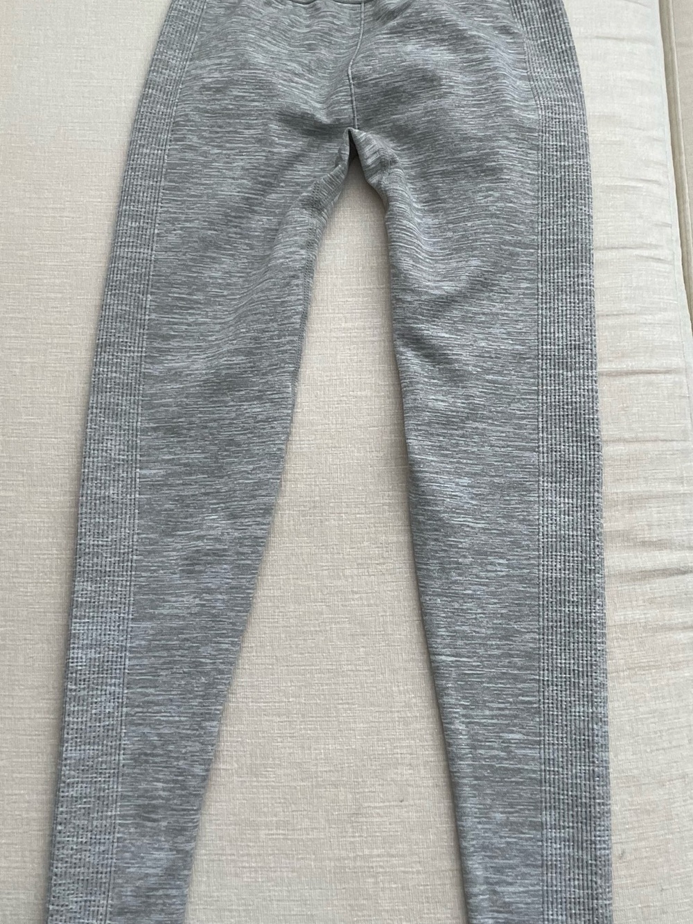 Forever 21 Gray leggings - Picture 5 of 6